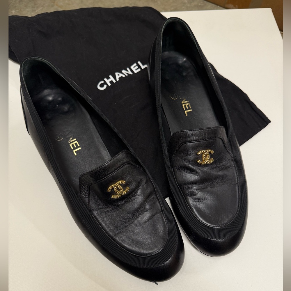 CHANEL Black Leather Ballet Loafers /Size:39.5